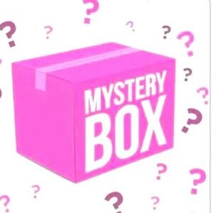 Mystery Box ladies clothes size M